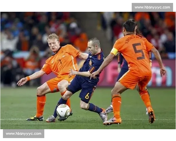 2014世界杯西班牙对阵荷兰一场颠覆王朝的经典之战足球史上